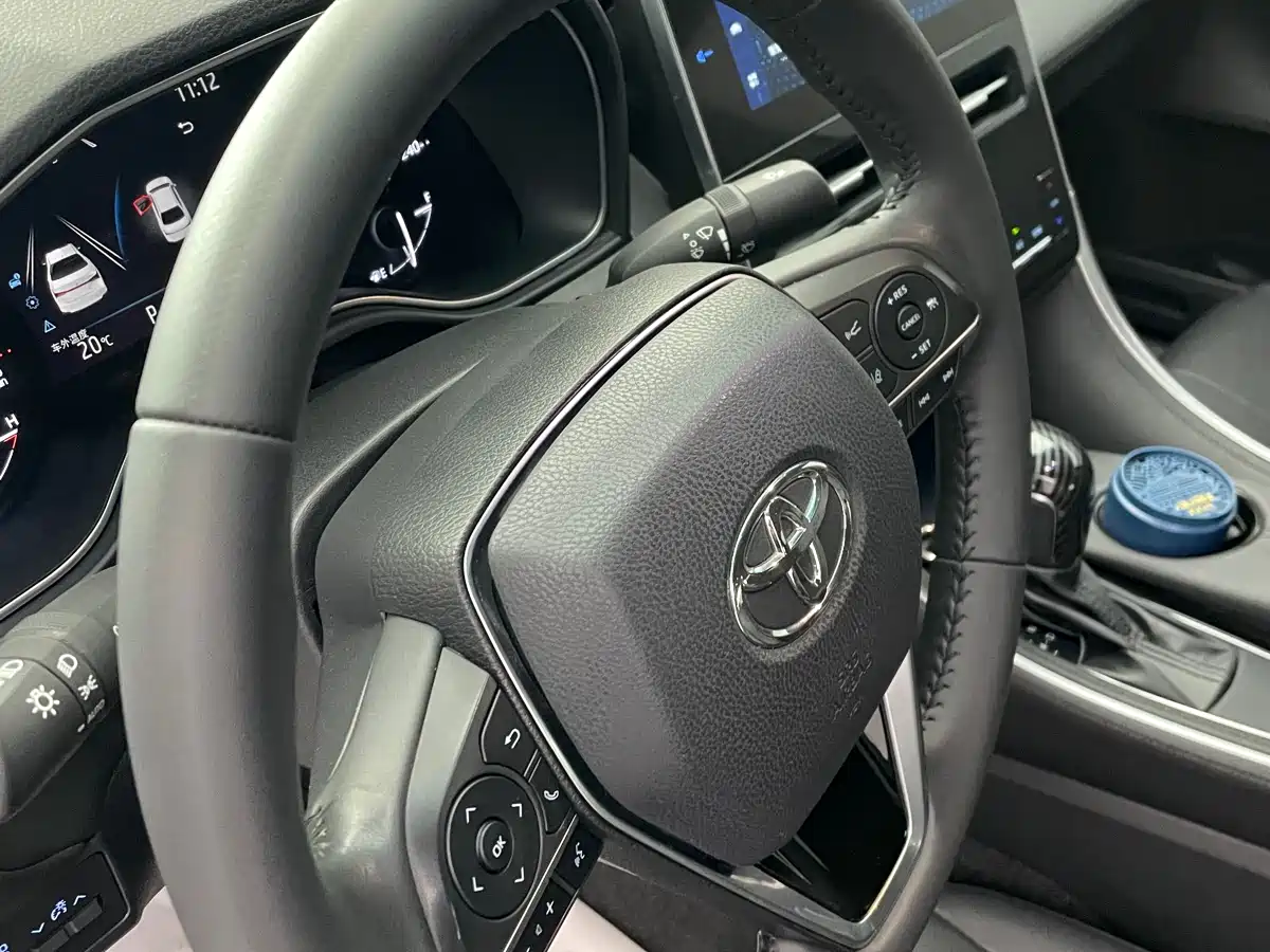 Toyota Avalon 2024 2.0L Luxury Edition фото 20