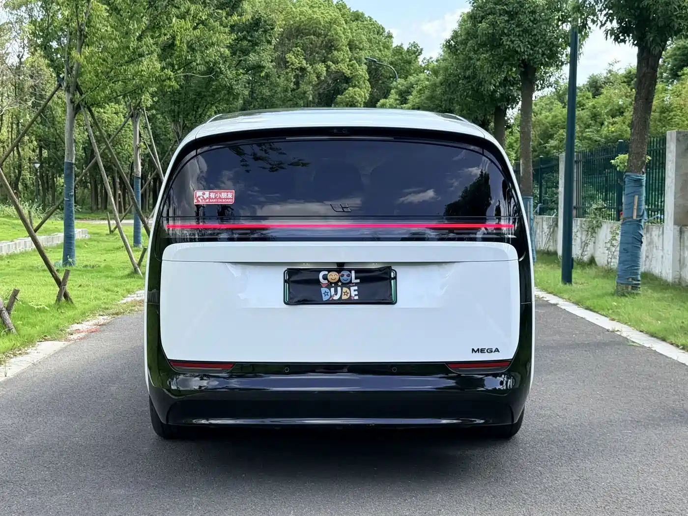 Li Auto MEGA 2024 2024 Ultra
