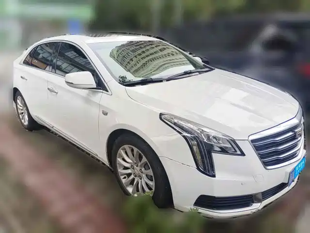 Cadillac XTS 2018 28T Technology — фото 3