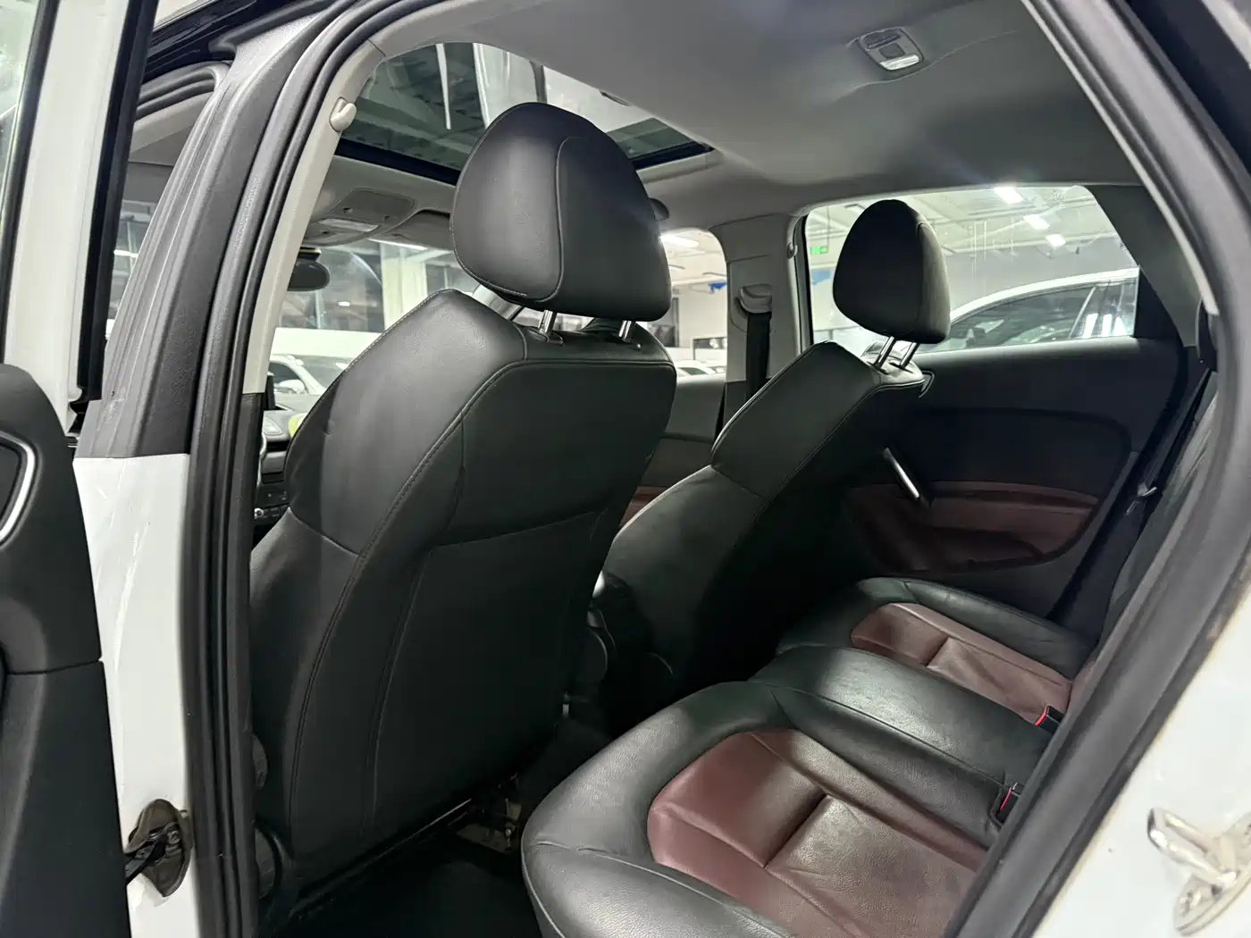 Audi A1 2014 30 TFSI Sportback Comfort фото 8