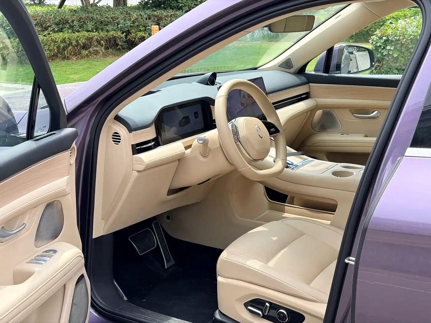 AITO Wenjie AITO M5 2025 Extended Range Ultra AWD фото 8
