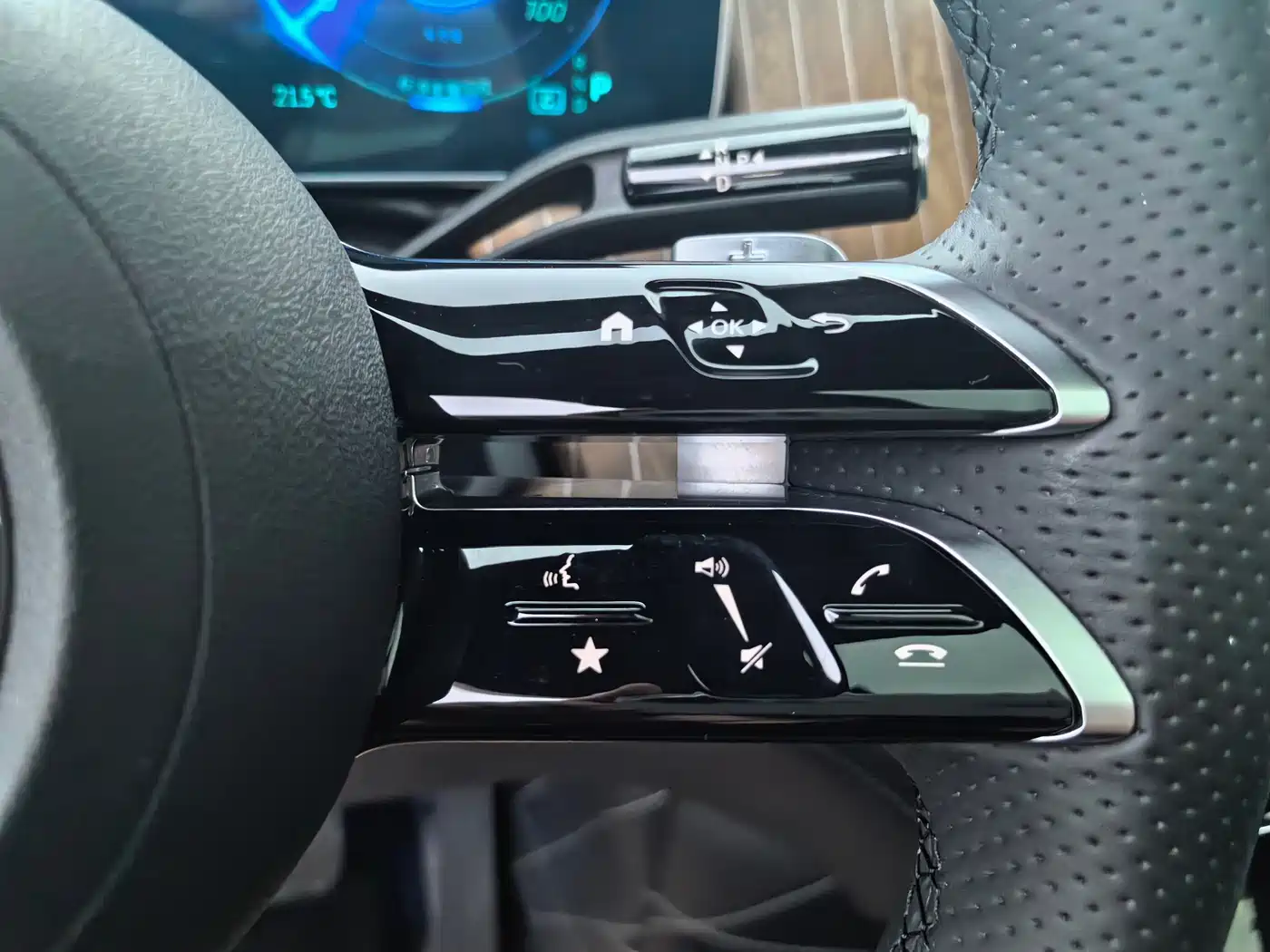 Mercedes-Benz EQE SUV 2023 350 4MATIC Luxury Edition фото 20
