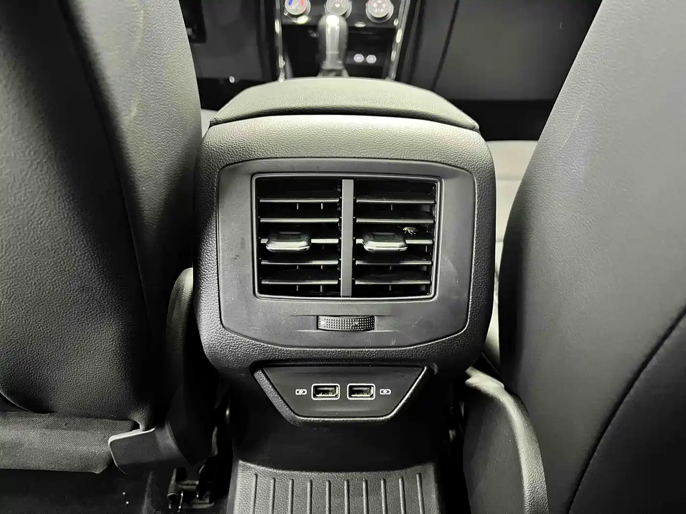 Volkswagen T-ROC 2022 280TSI DSG 2WD Comfort PLUS фото 11