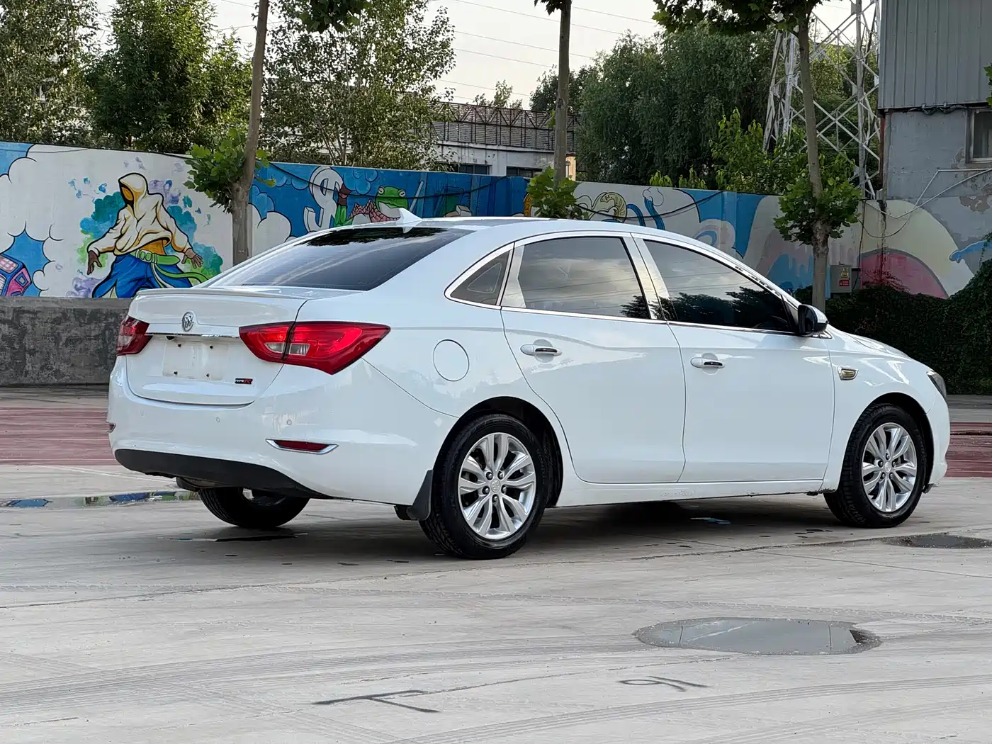 Buick Excelle 2017 15N Manual Elite фото 9