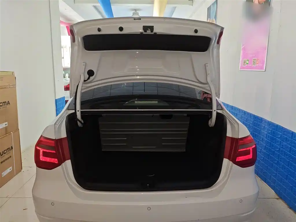 Volkswagen Jetta 2015 Value Edition 1.6L Automatic Comfort фото 15