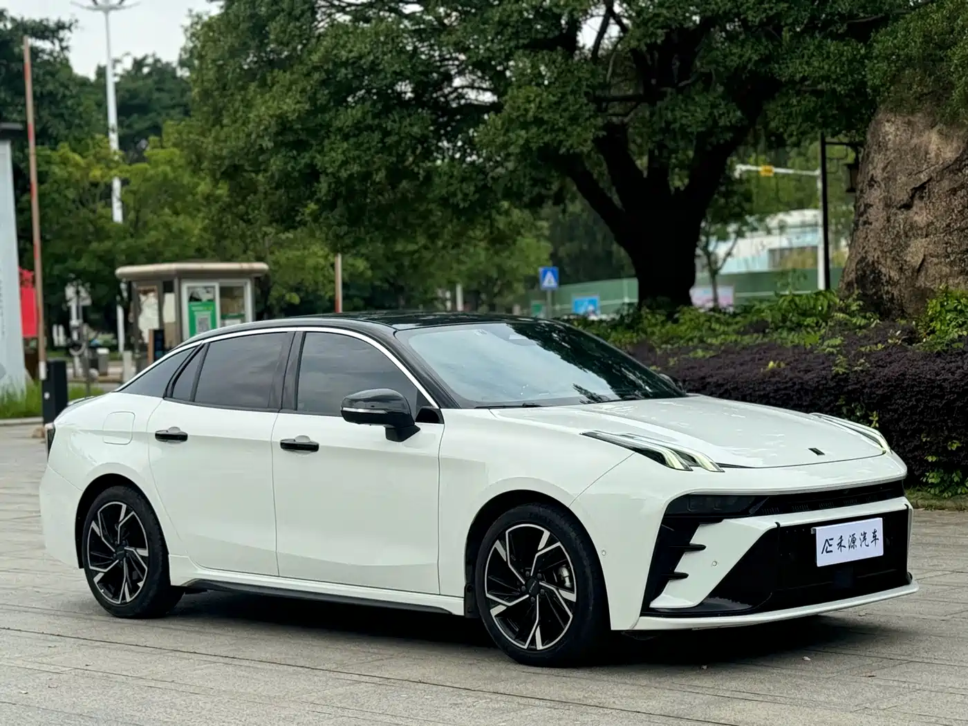 Lynk & Co 03 2023 2.0TD DCT Power Halo фото 3