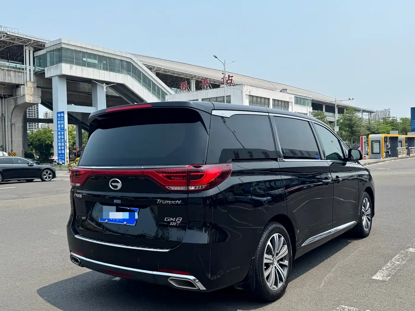 GAC TRUMPCHI M8