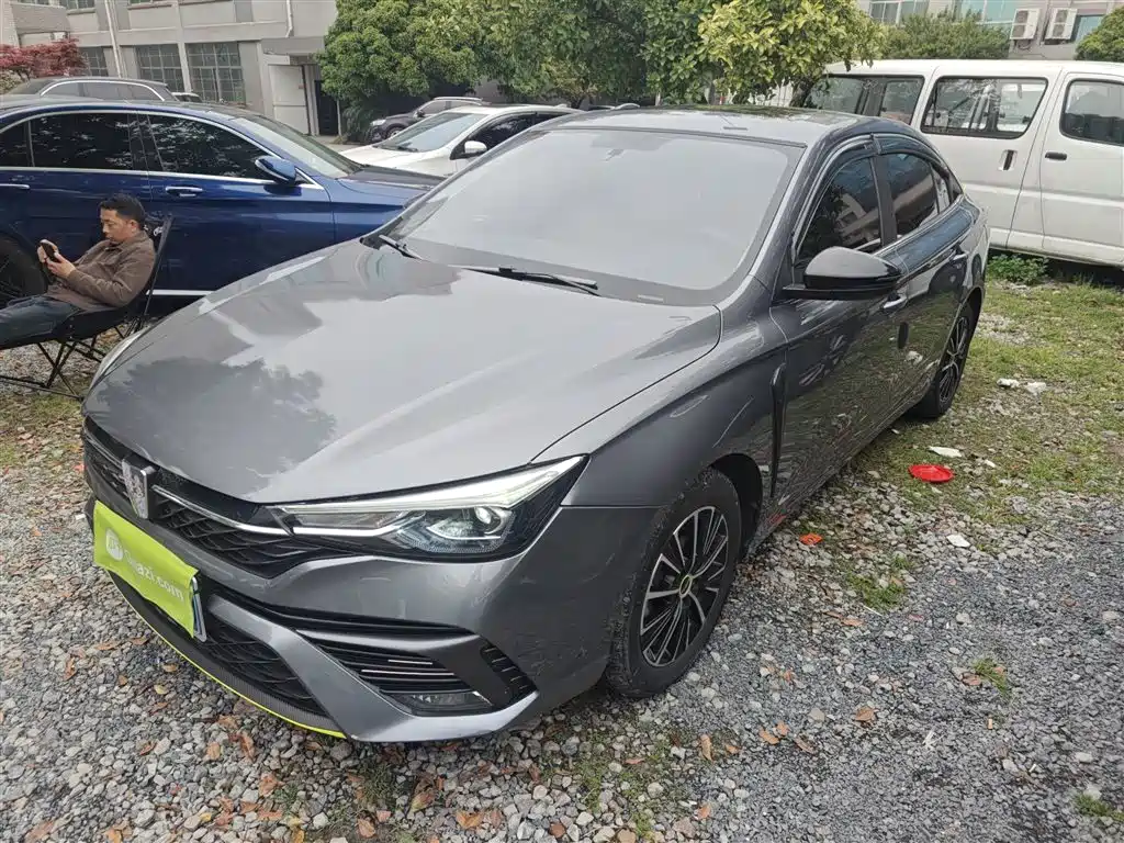 Roewe i5 2021 1.5L Manual Diamond Edition