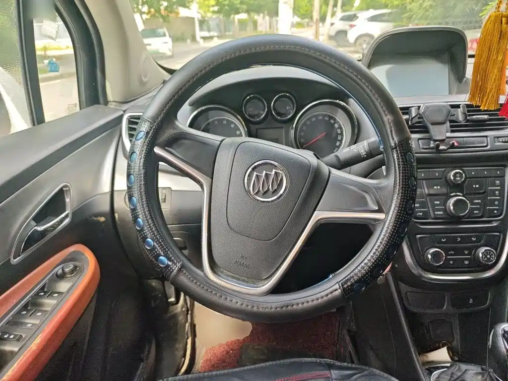 Photo 7 - Buick Encore