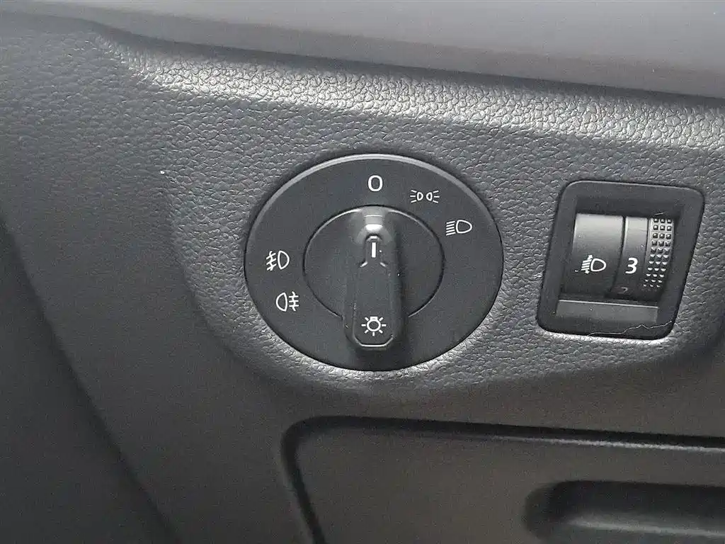 Volkswagen Lavida 2021 280TSI DSG Comfort Edition фото 21