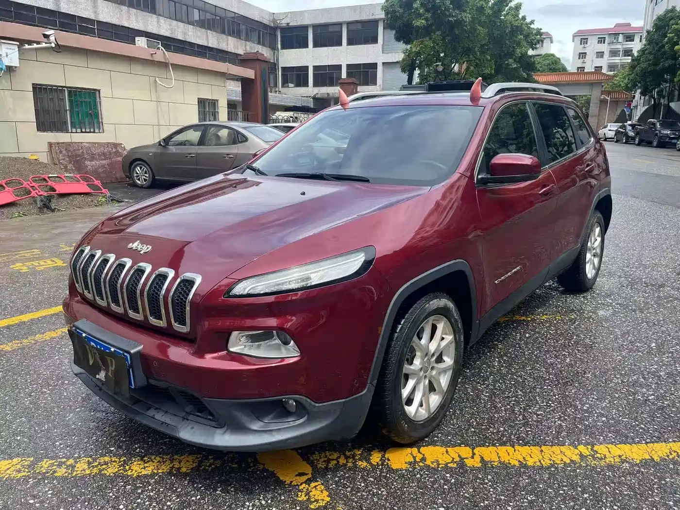 Jeep Cherokee 2016 — пригон из Китая