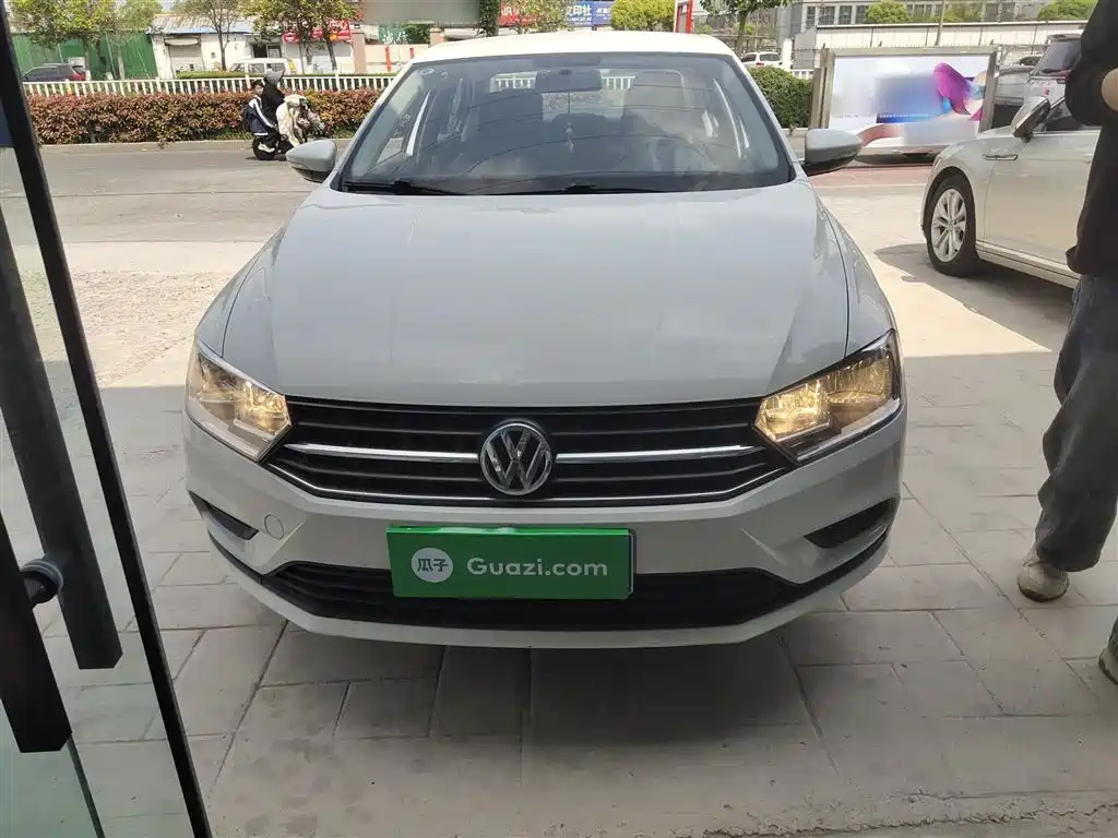 Volkswagen Bora 2018 1.5L Automatic Fashion фото 3