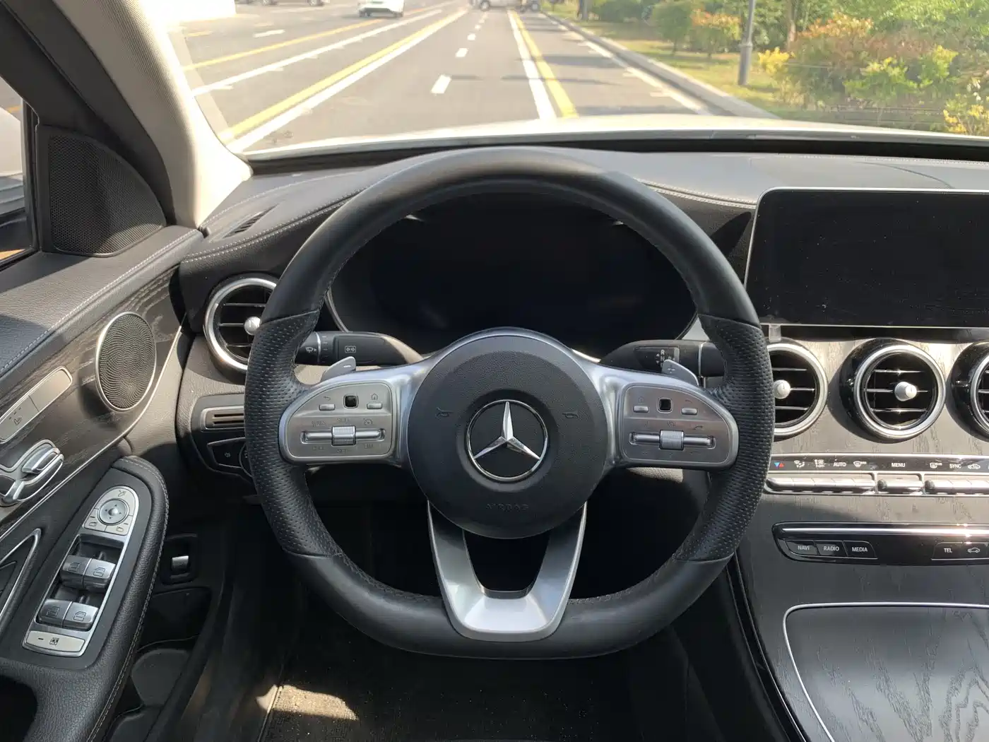 MERCEDES-BENZ CLASS C