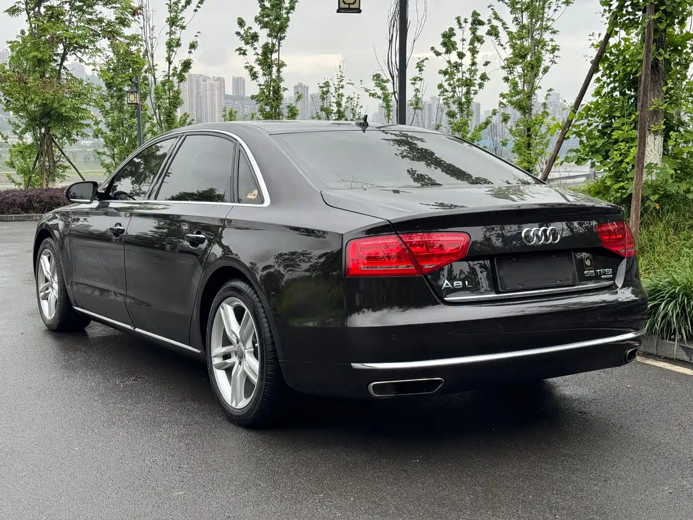 Audi A8 2013 A8L 45 TFSI quattro Exclusive фото 5