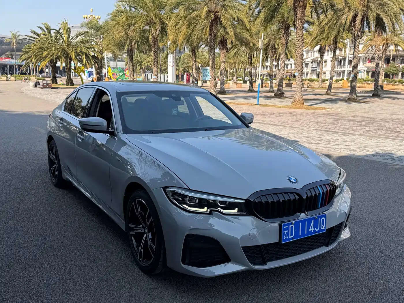 BMW 3 Series 2021 325i M Sport Night Edition фото 3