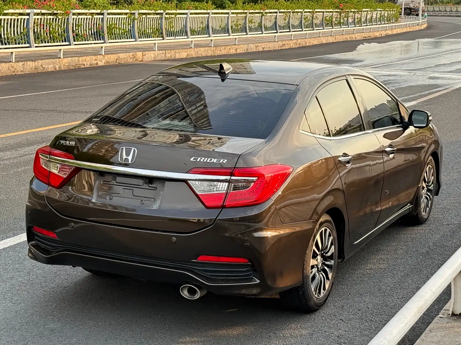 Фото 5 - Honda Crider
