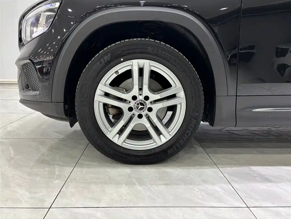 Mercedes-Benz GLB 2022 Model GLB 200 Dynamic Edition фото 15