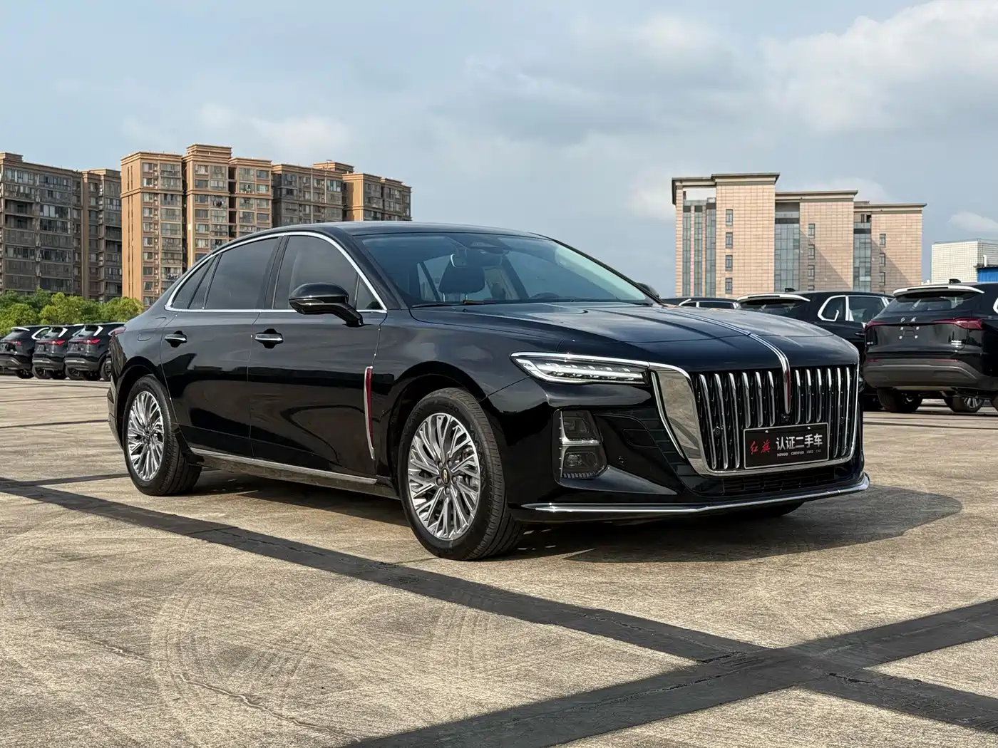 Hongqi H5 2023 2.0T Auto Smart Connect Flag Comfort фото 4