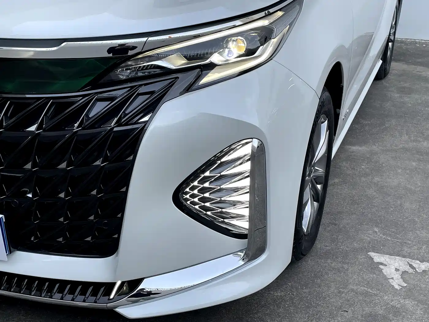 Toyota Sienna 2024 2.5L Hybrid Comfort Edition фото 5