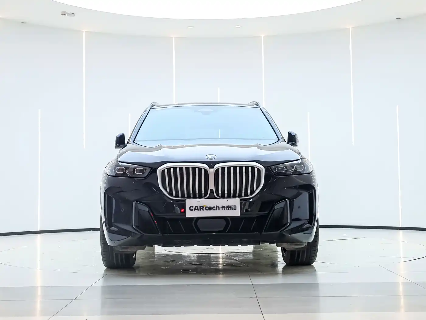 BMW X5 2023 xDrive 30Li Premium M Sport Black Night Package фото 2