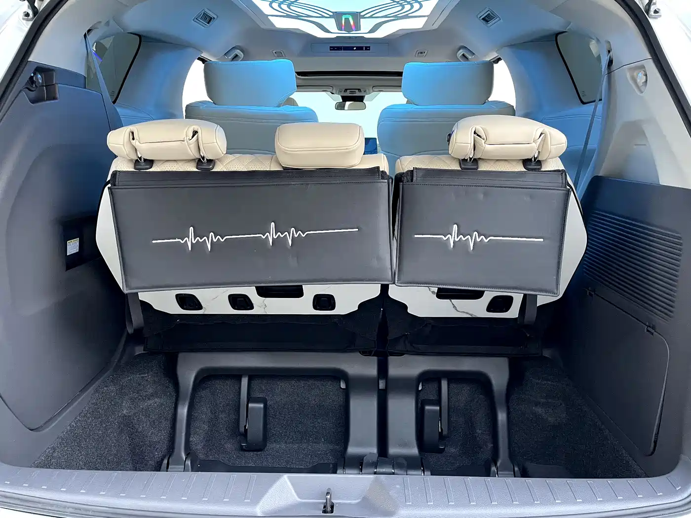Toyota Sienna 2024 2.5L Hybrid Comfort Edition фото 30
