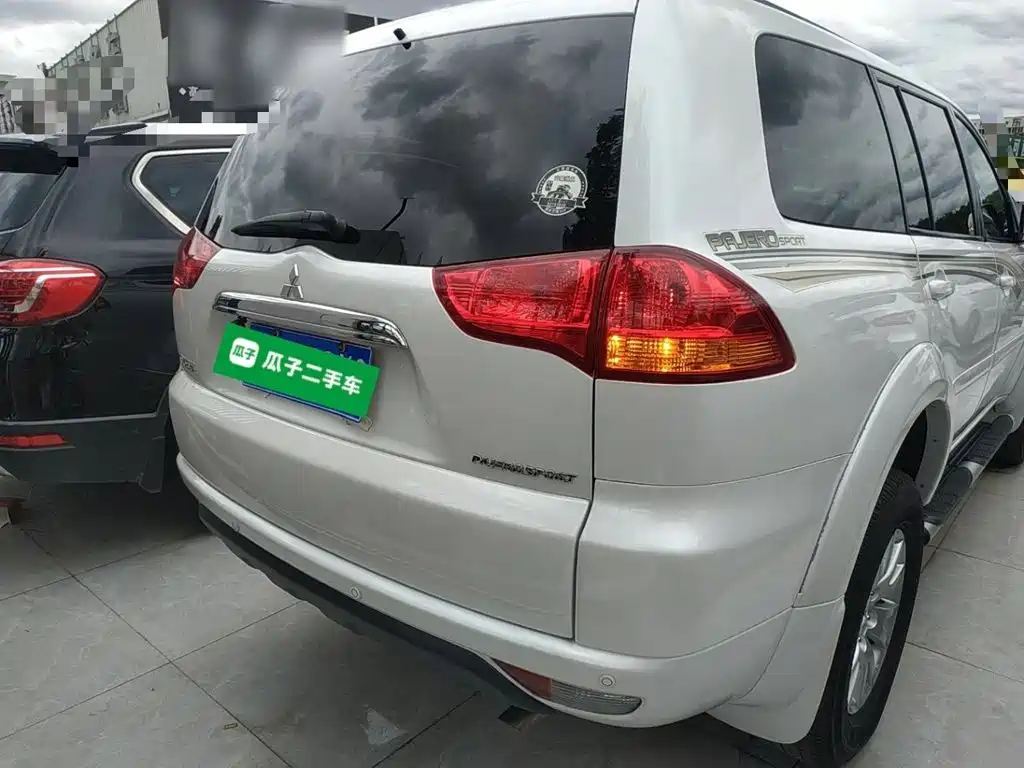 2016 Mitsubishi Pajero Sport