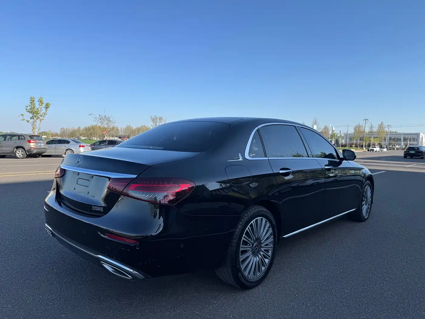 Mercedes-Benz E-Class 2022 Facelift E 300 L Sport Luxury Style фото 11