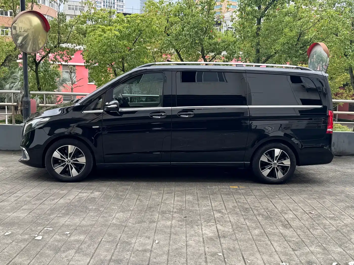 Mercedes-Benz V-Class 2024 2022 V 260 Prestige Edition