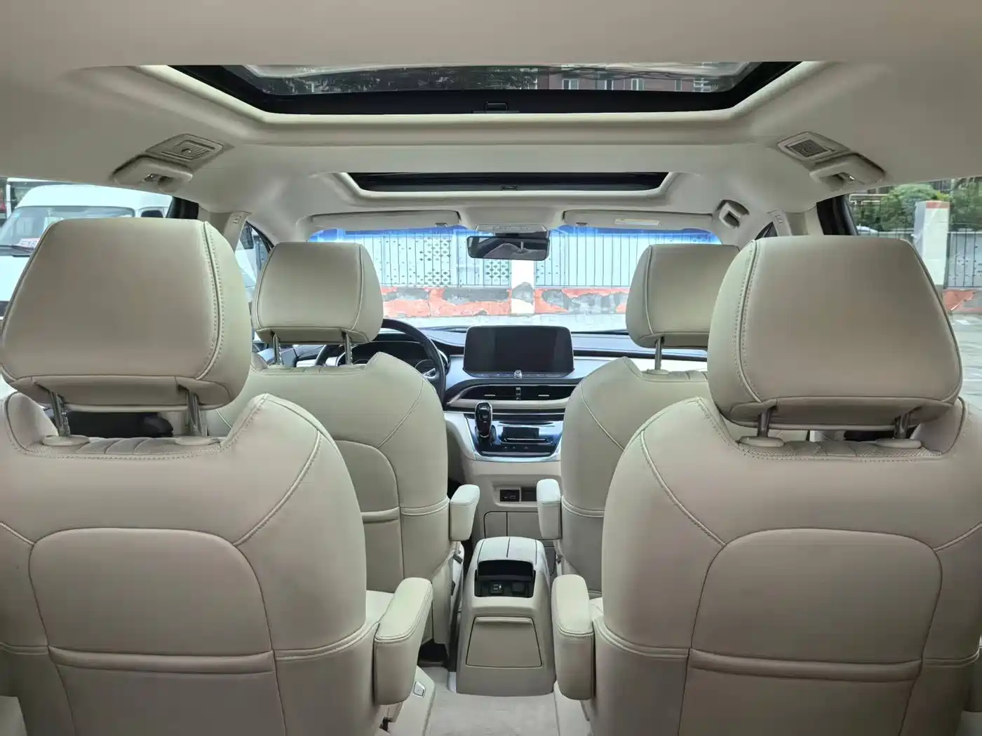 Buick GL8 2023 Land Business Class Smart Premium фото 18