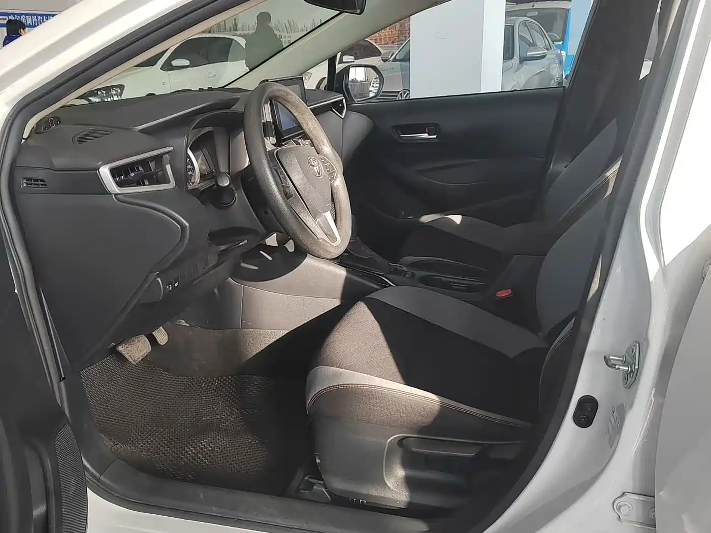 Toyota Corolla 2023 1.2T Pioneer Edition фото 7