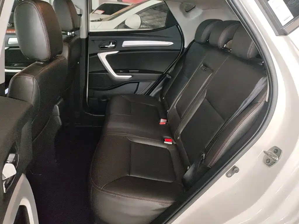 JAC Refine S3 2015 2016 1.5L Manual Luxury Smart