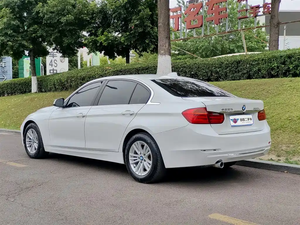 BMW 3 Series 2014 320Li Fashion фото 4