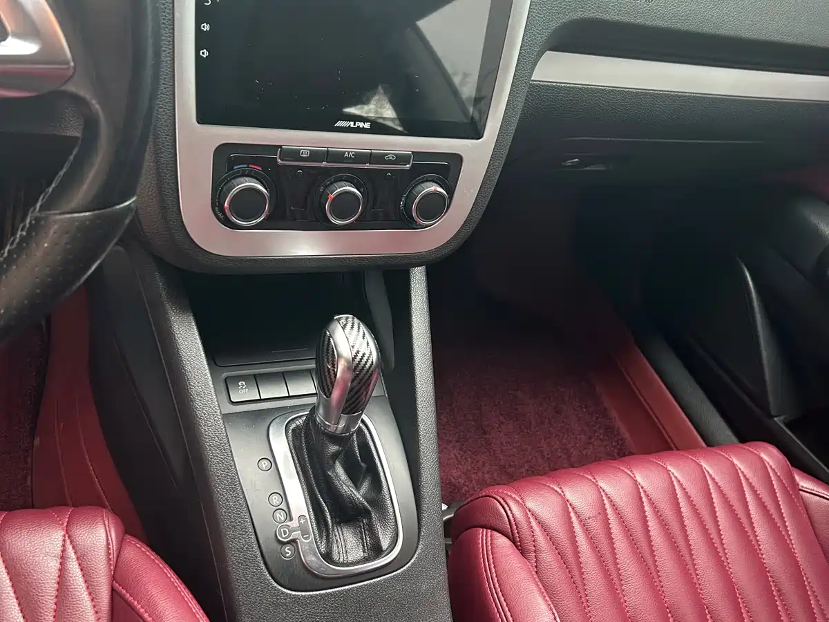 Volkswagen Scirocco 2014 1.4TSI Racing Edition фото 12