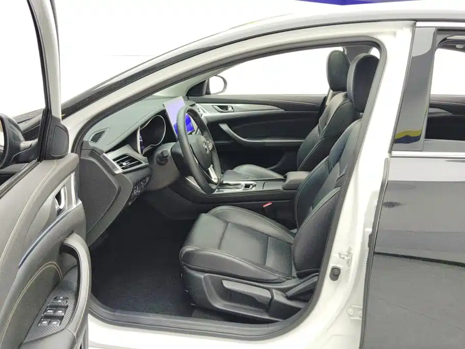 Changan Eado 2019 2018 High Energy Edition 1.6L GDI Automatic Pioneer China V