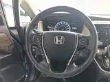 Photo 7 - Honda Odyssey