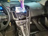 Фото 6 - Ford Focus