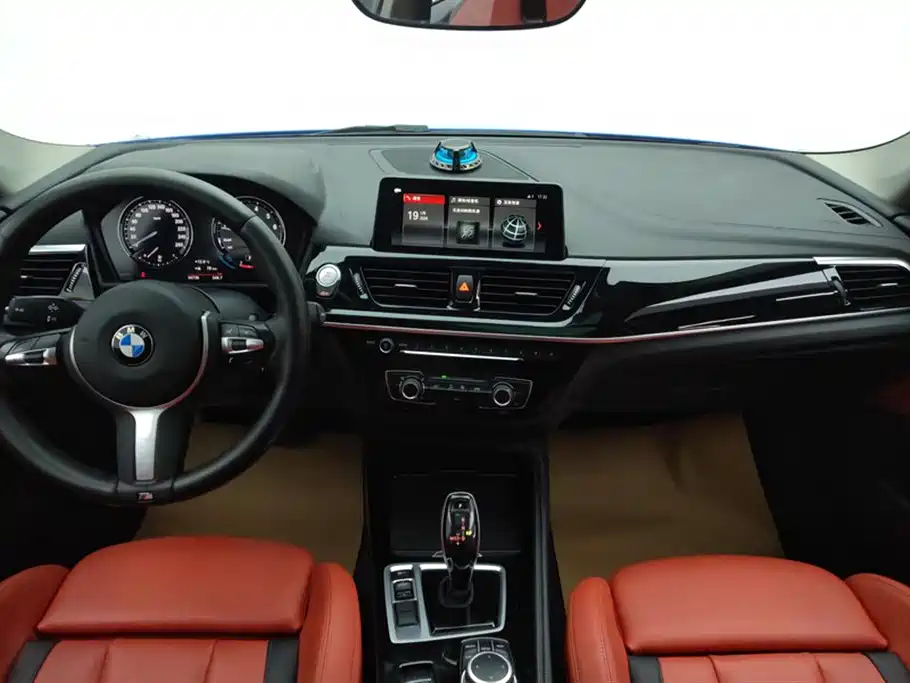 Фото 12 - BMW 1 Series