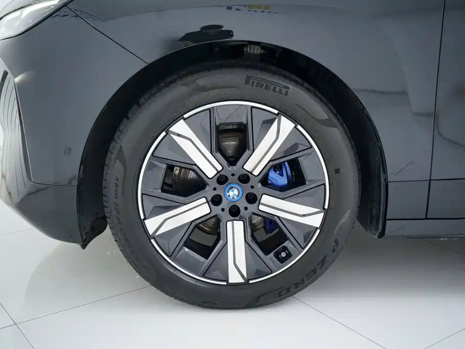 BMW iX 2023 2022 xDrive40