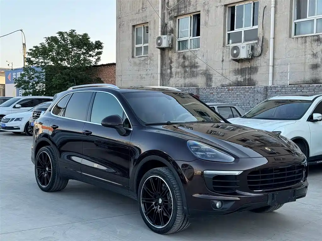Porsche Cayenne 2015 Cayenne 3.0T фото 4