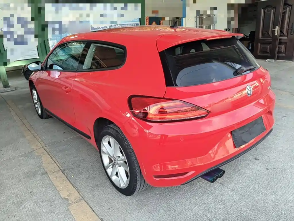 Photo 5 - Volkswagen Scirocco