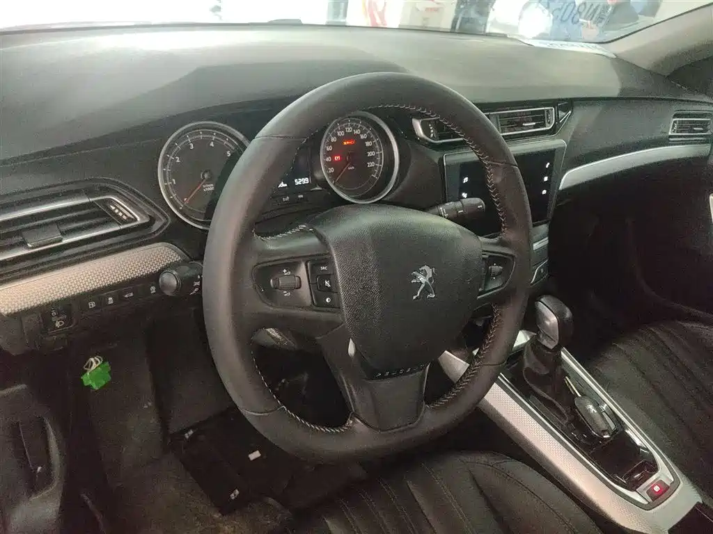 Peugeot 408 2019 350THP Automatic Luxury Edition China V фото 11