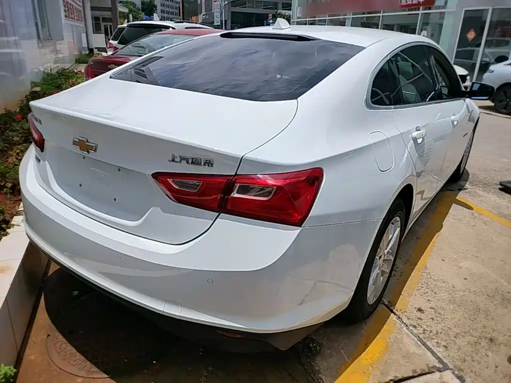 Фото 7 - Chevrolet Malibu XL