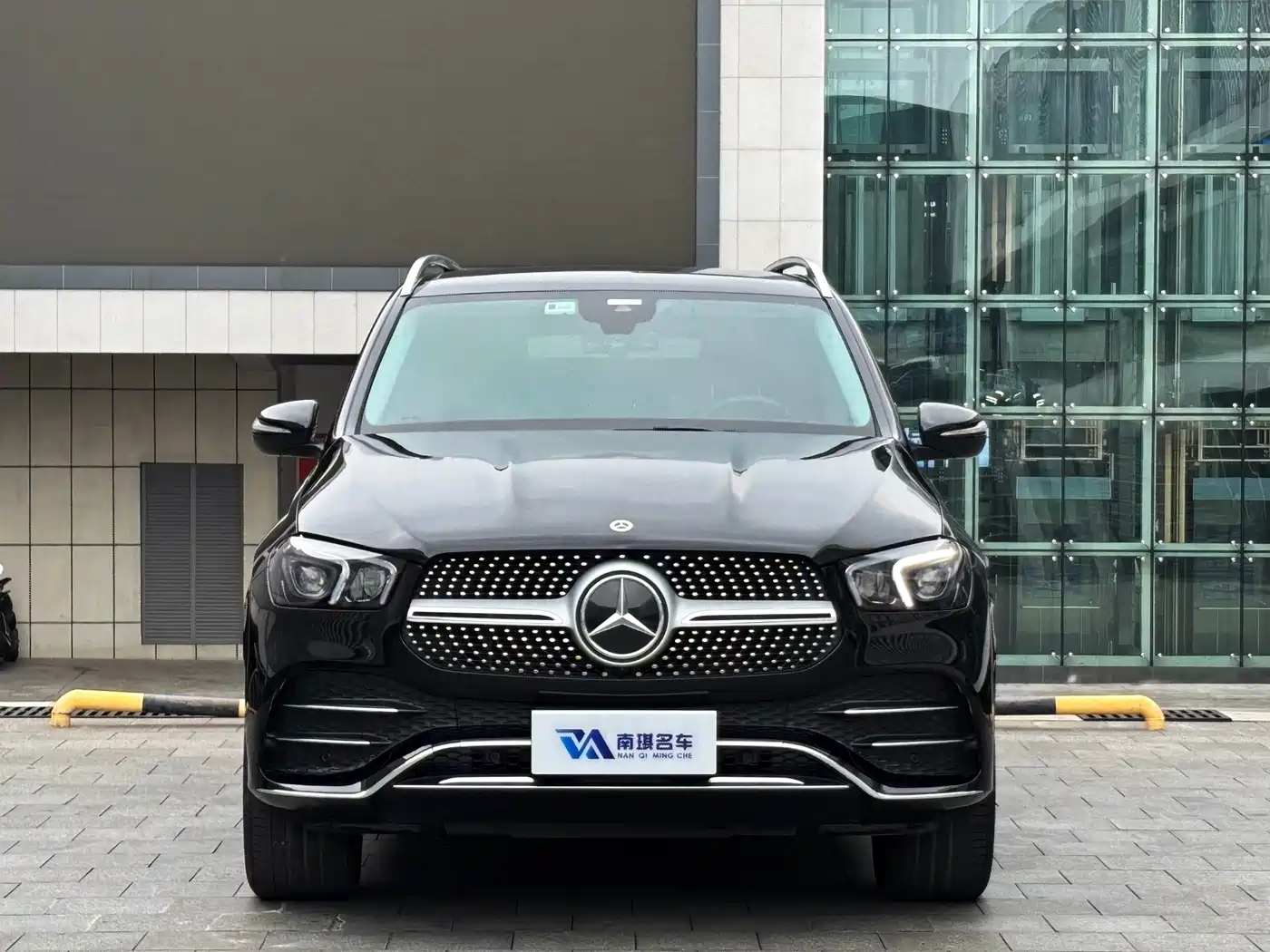 Mercedes-Benz GLE 2022 Facelift GLE 350 4MATIC Fashion фото 2