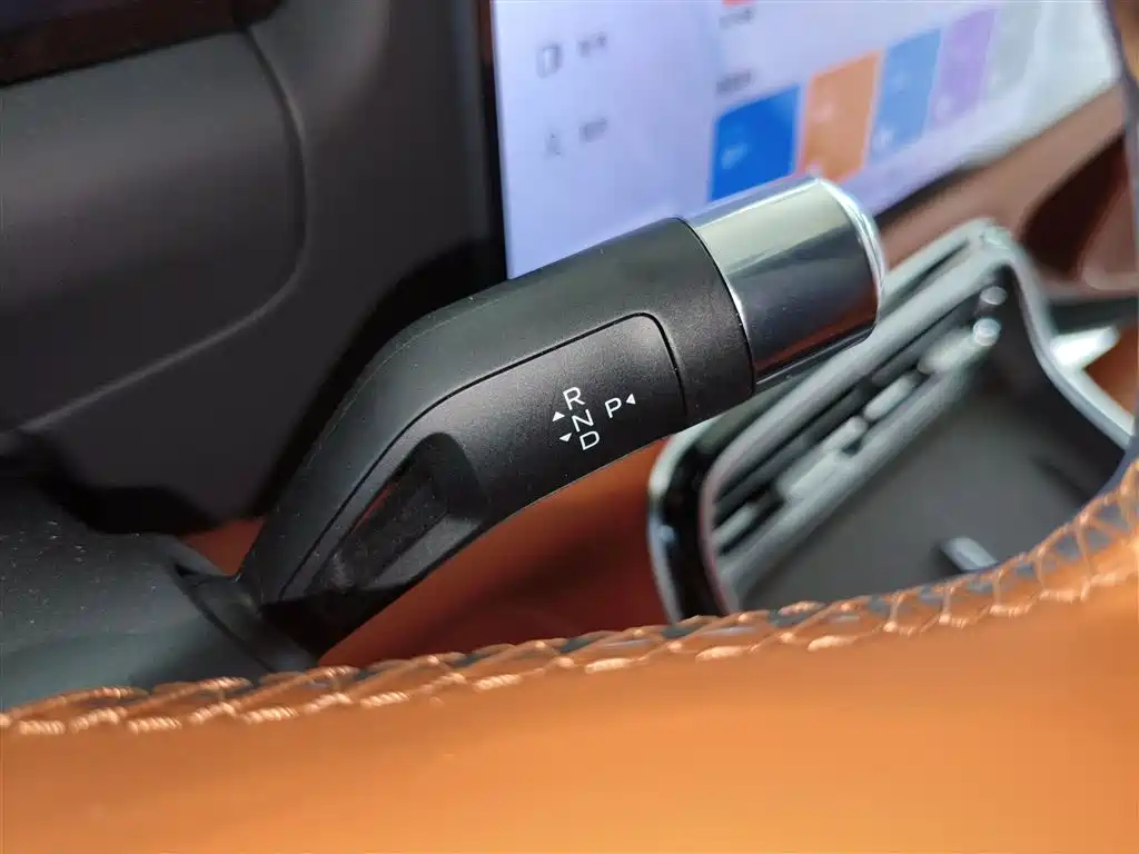 Geely Galaxy Galaxy M9 2025 Base Model фото 14