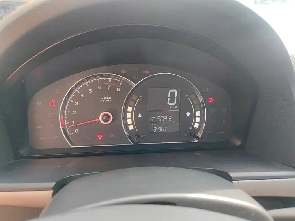 Roewe 350 2017 2015 Model 1.5L Manual Luxury Sunroof Edition