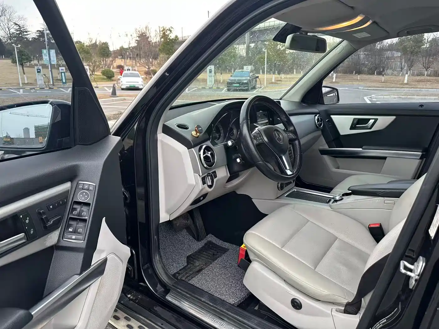 Mercedes-Benz GLK-Class 2013 GLK 300 4MATIC Dynamic фото 10