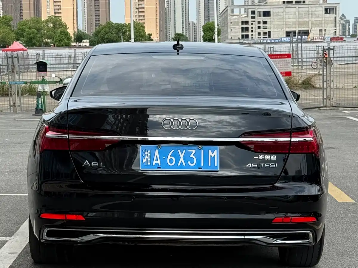 Audi A6L 2023 40 TFSI Luxury Elegance фото 8
