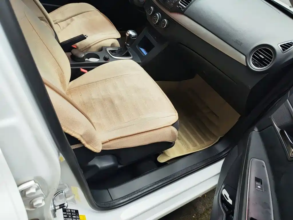 Roewe 350 2016 2015 Model 1.5L Automatic Luxury Sunroof Edition
