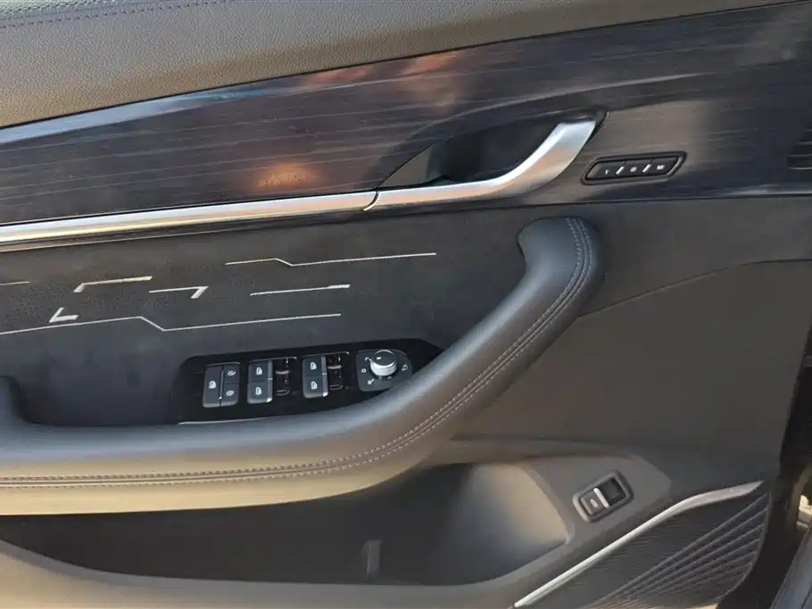 GEELY AUTOMOBILE XINGYUE L