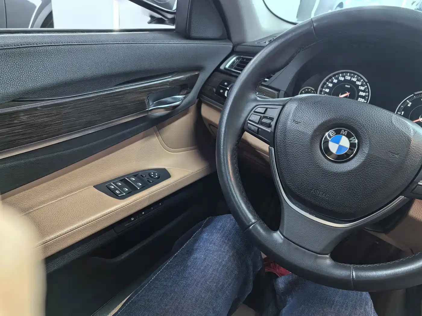 BMW 7 Series 2014 2013 Model 730Li Leading